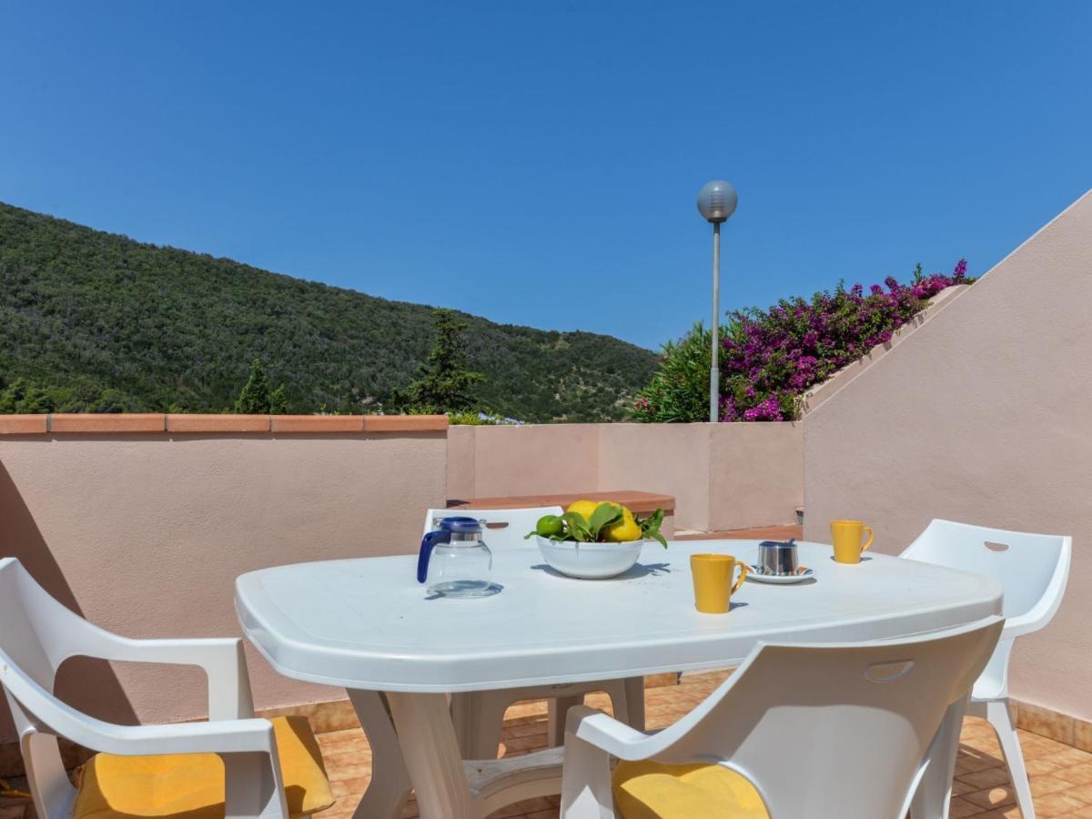 Apartment Cala Rossa-1 By Interhome Nisporto Extérieur photo